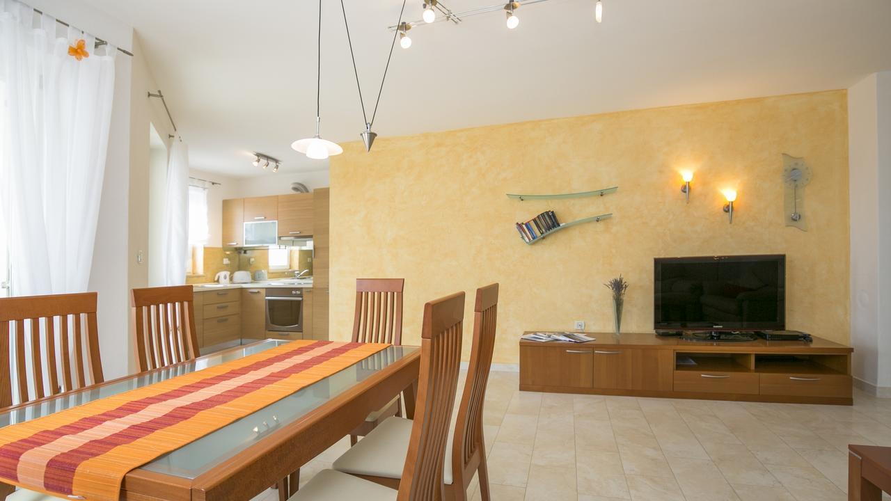 غاباس Apartment Jadranka المظهر الخارجي الصورة
