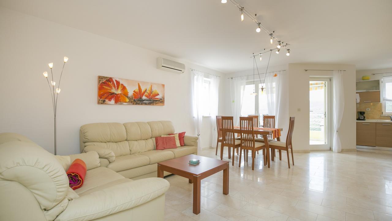 غاباس Apartment Jadranka المظهر الخارجي الصورة